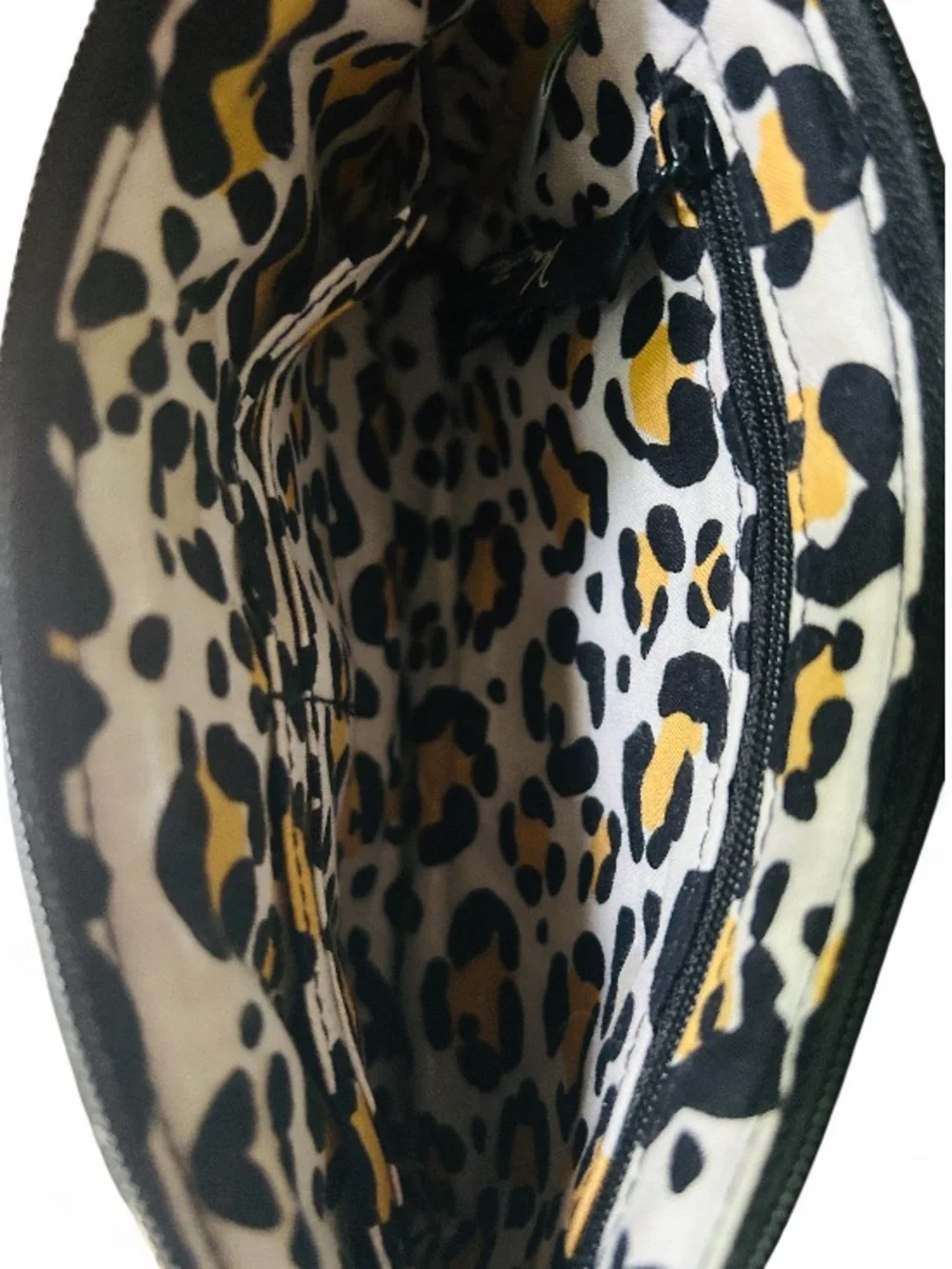 🐆 Vera Bradley Floral Leopard Quilted Wristlet Wallet Retired EUC - Picture 11 of 16